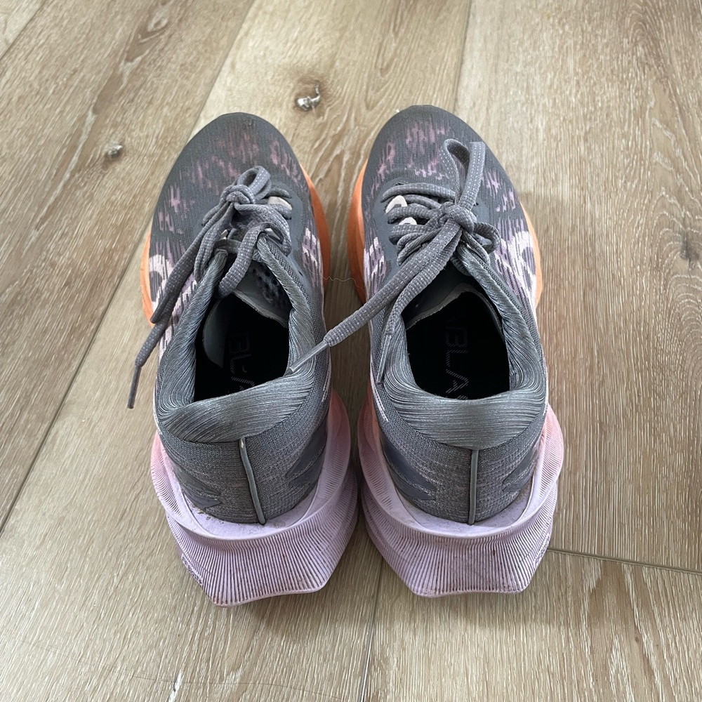 ASICS Novablast 3 - Picture 3 of 9